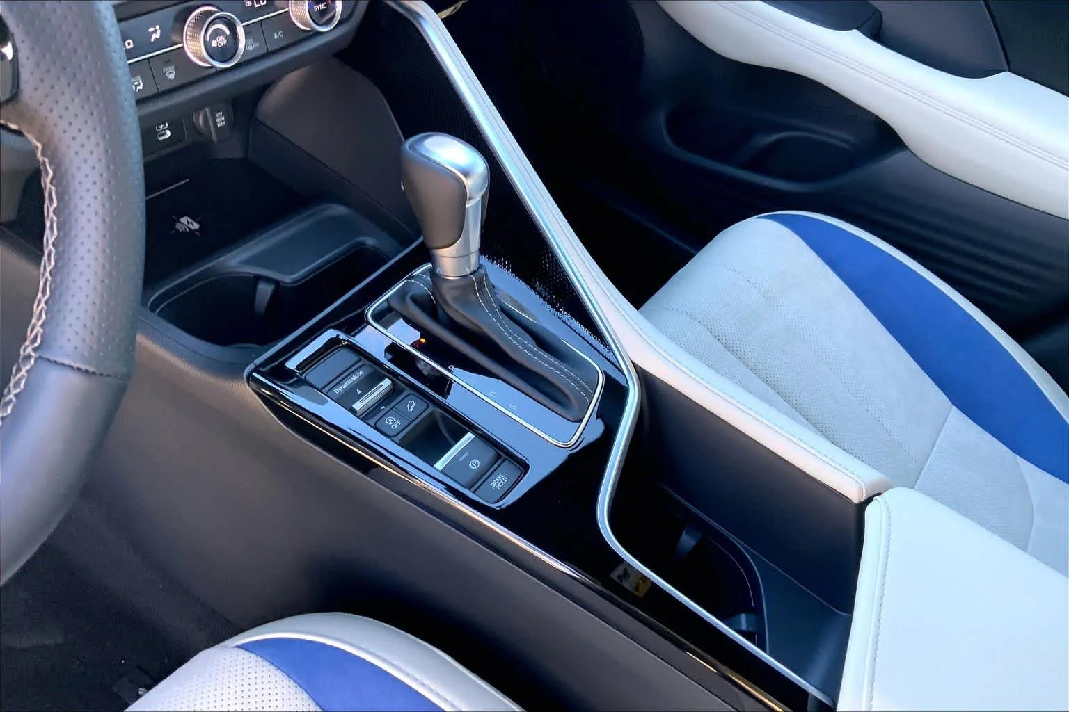 New 2026 Platinum White Pearl Acura w/A-Spec Package image 11