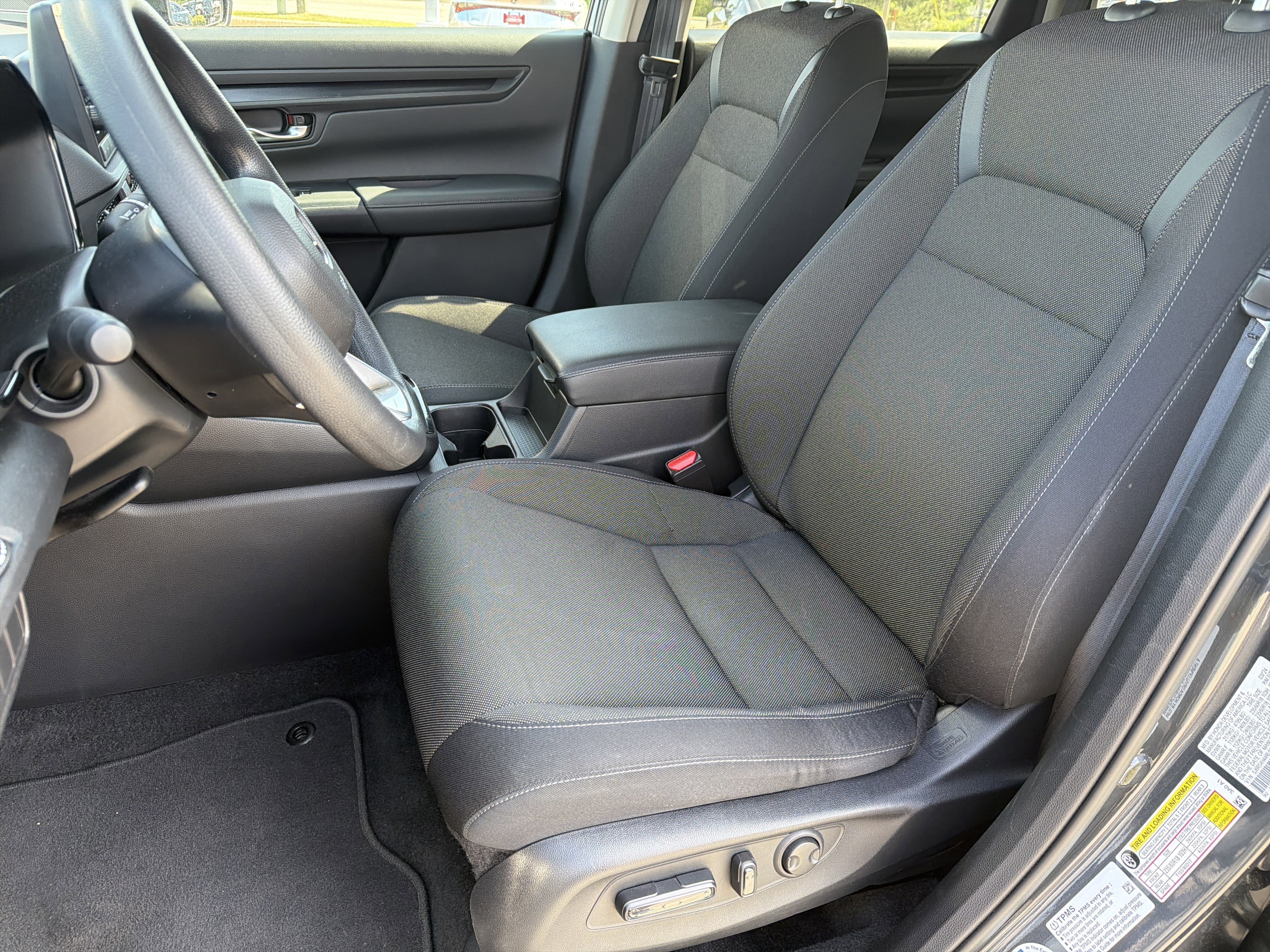 Used 2024  Honda EX image 21
