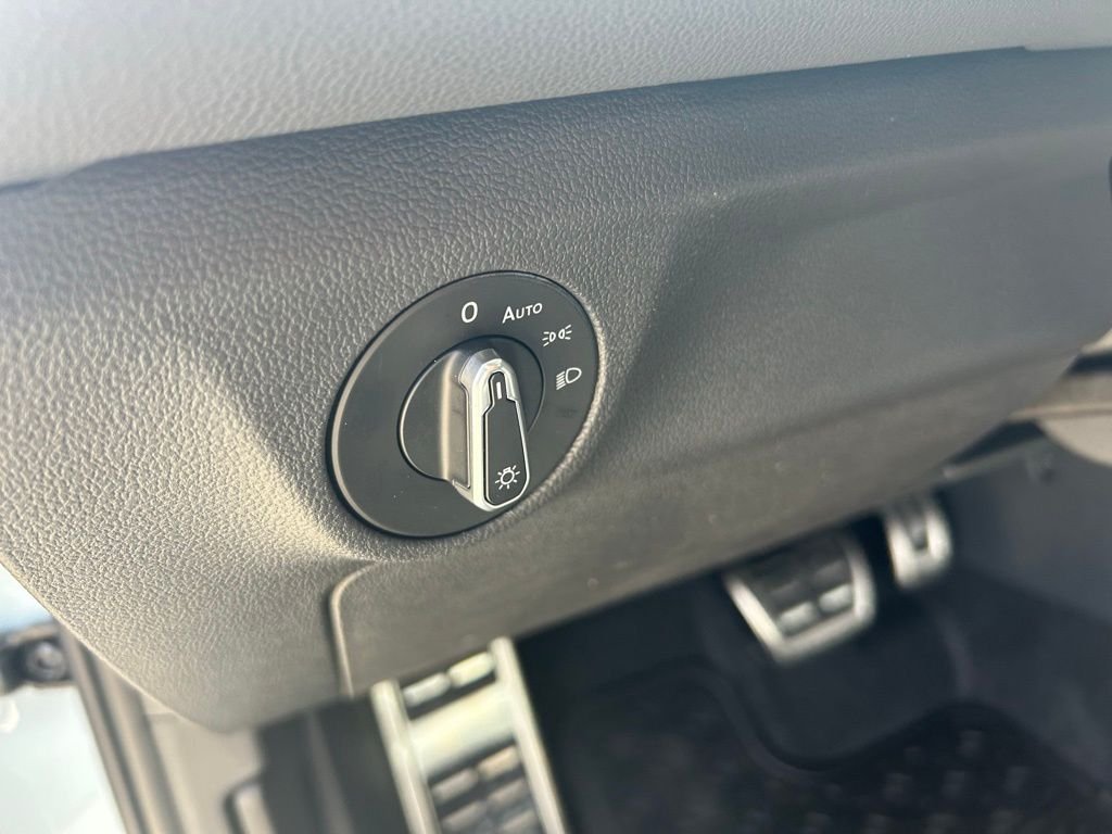 New 2026 Gray Volkswagen 1.5T Sport image 51