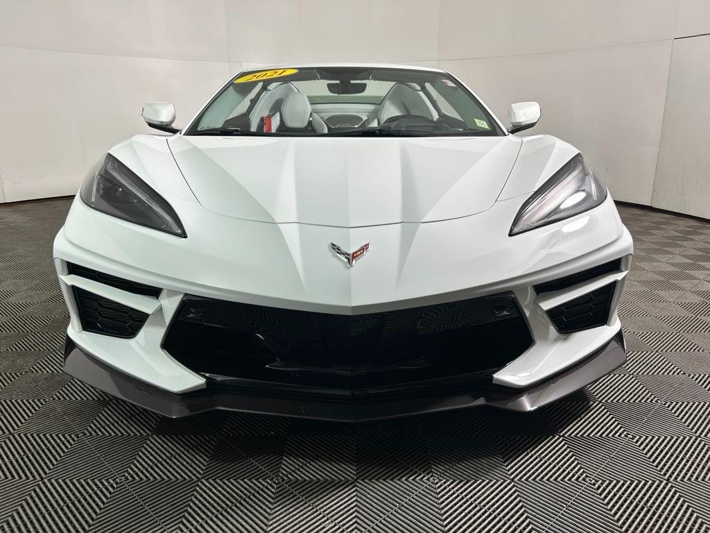 Used 2021 Arctic White Chevrolet 3LT image 20