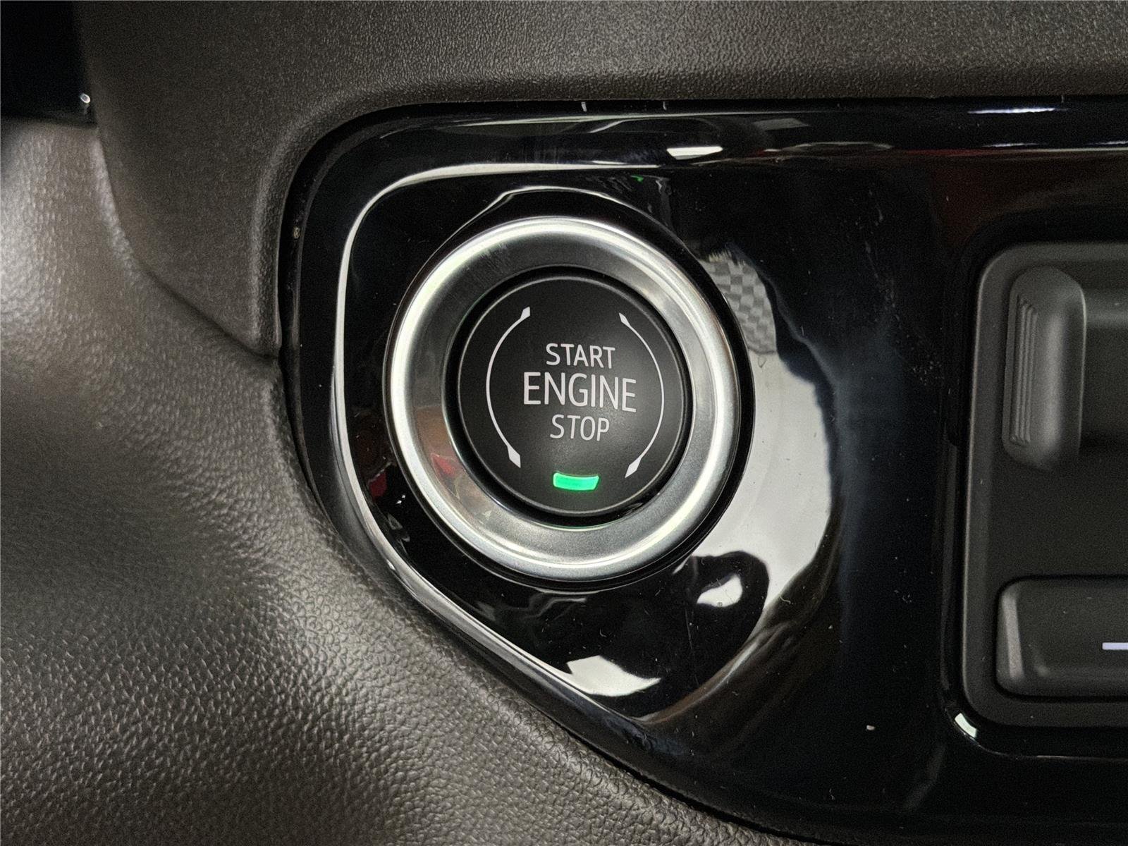2026 GMC Sierra 1500 SLT - Photo 29