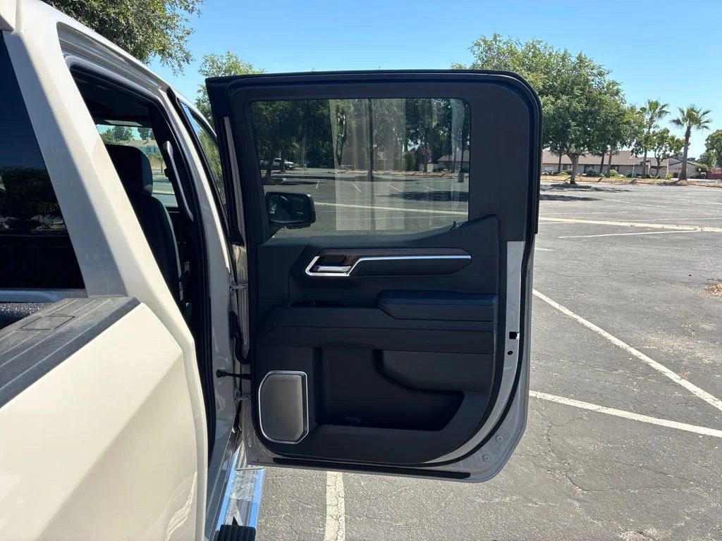 2026 Chevrolet Silverado 1500 High Country - Photo 21
