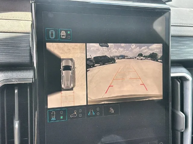 2026 GMC Acadia Elevation - Photo 14