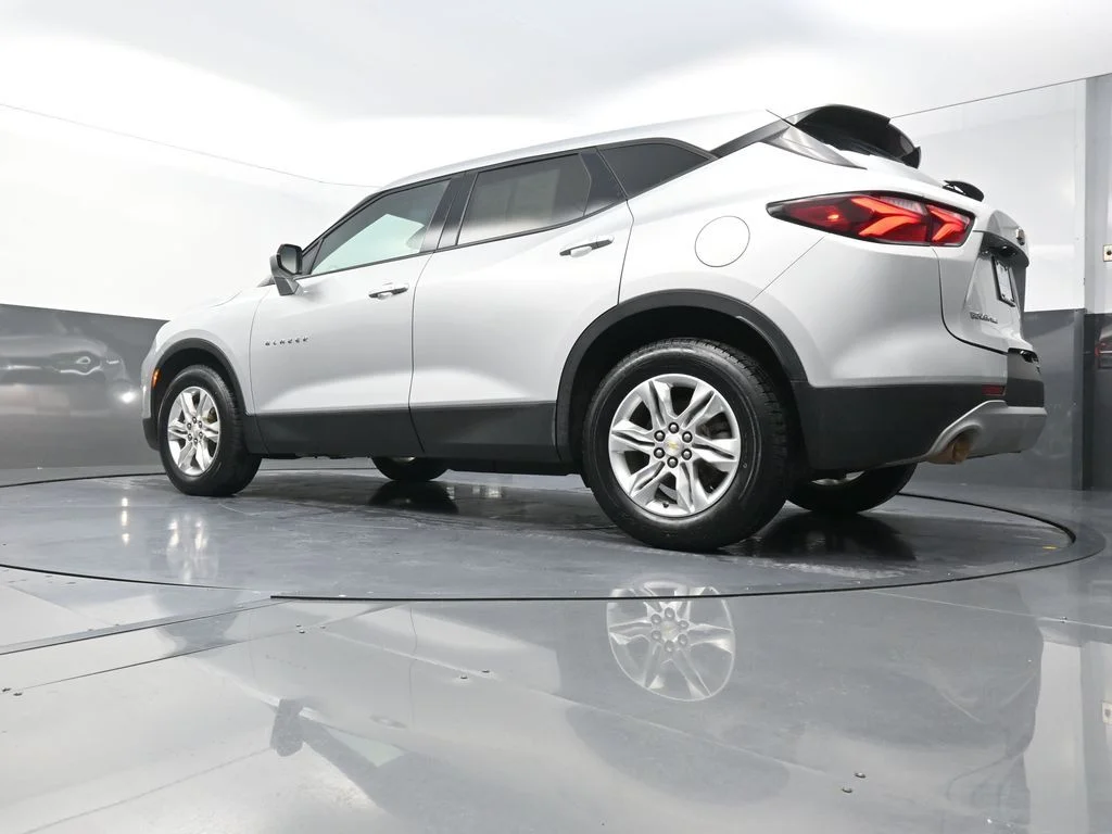 Used 2021 Silver Chevrolet LT image 25