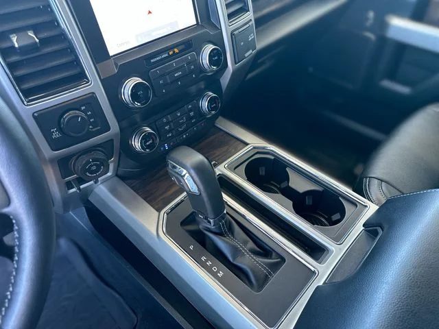 Used 2020 Silver Ford Lariat image 22