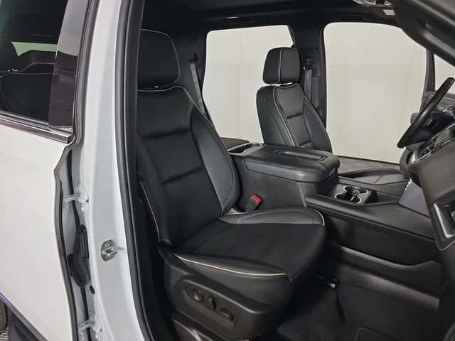 Certified Used 2022 Summit White GMC SLT image 23