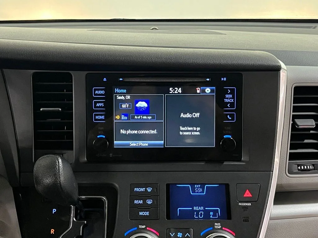 Used 2015 Blue Toyota LE image 23