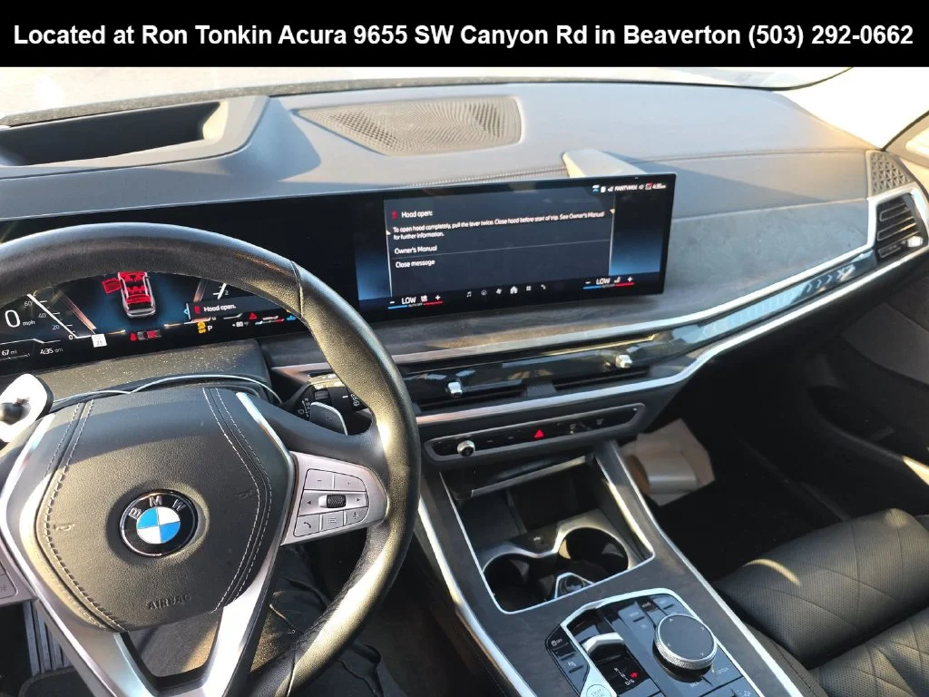 Used 2025 Gray Metallic BMW xDrive40i image 8