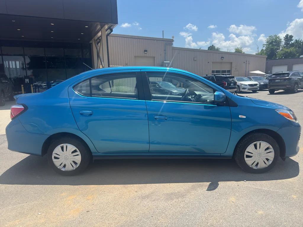 Used 2024 Sapphire Blue Metallic Mitsubishi ES image 2
