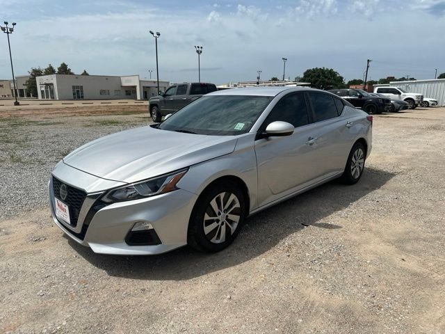 Used 2020 Silver Nissan 2.5 S image 6