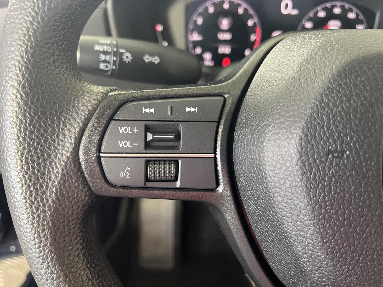 Used 2023 Canyon River Blue Metallic Honda EX image 14