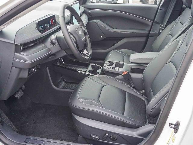New 2026 Star White Metallic Tri-coat Ford Premium image 43