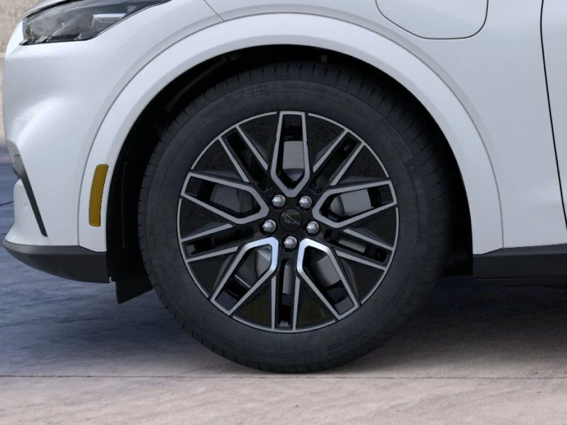 New 2026 Star White Metallic Tri-coat Ford Premium image 19
