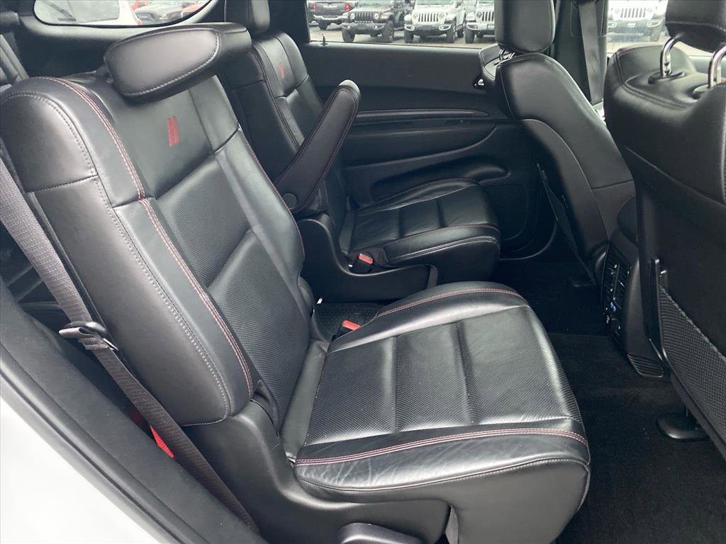 Used 2022 White Knuckle Clearcoat Dodge R/T image 26