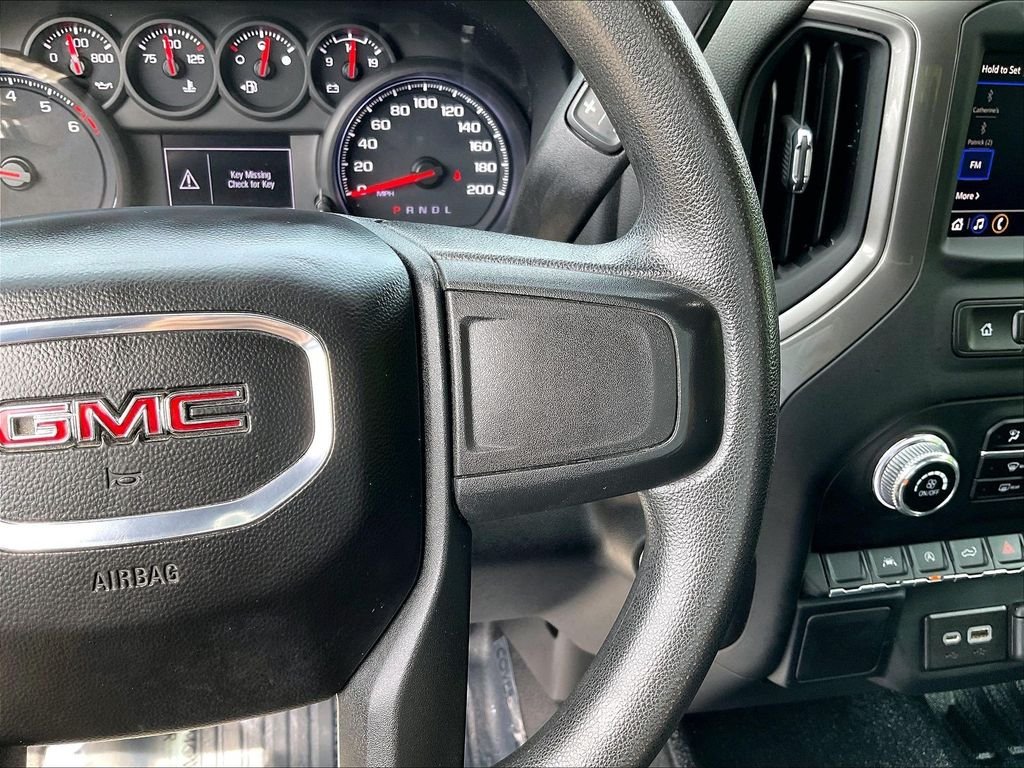 Used 2022 White GMC Pro image 24
