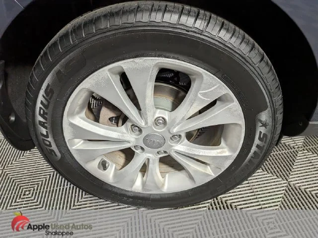 Used 2016 Blue Kia Exclaim image 42