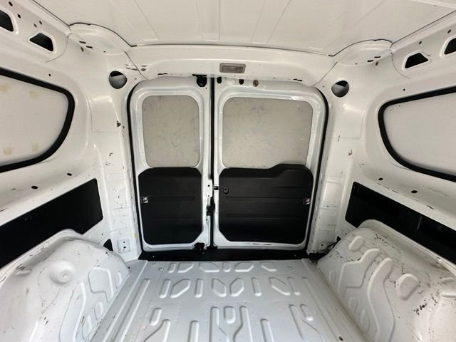 Used 2021 White Ram Tradesman SLT image 21