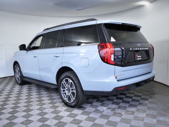 Certified Used 2025 Gray Ford Active image 6