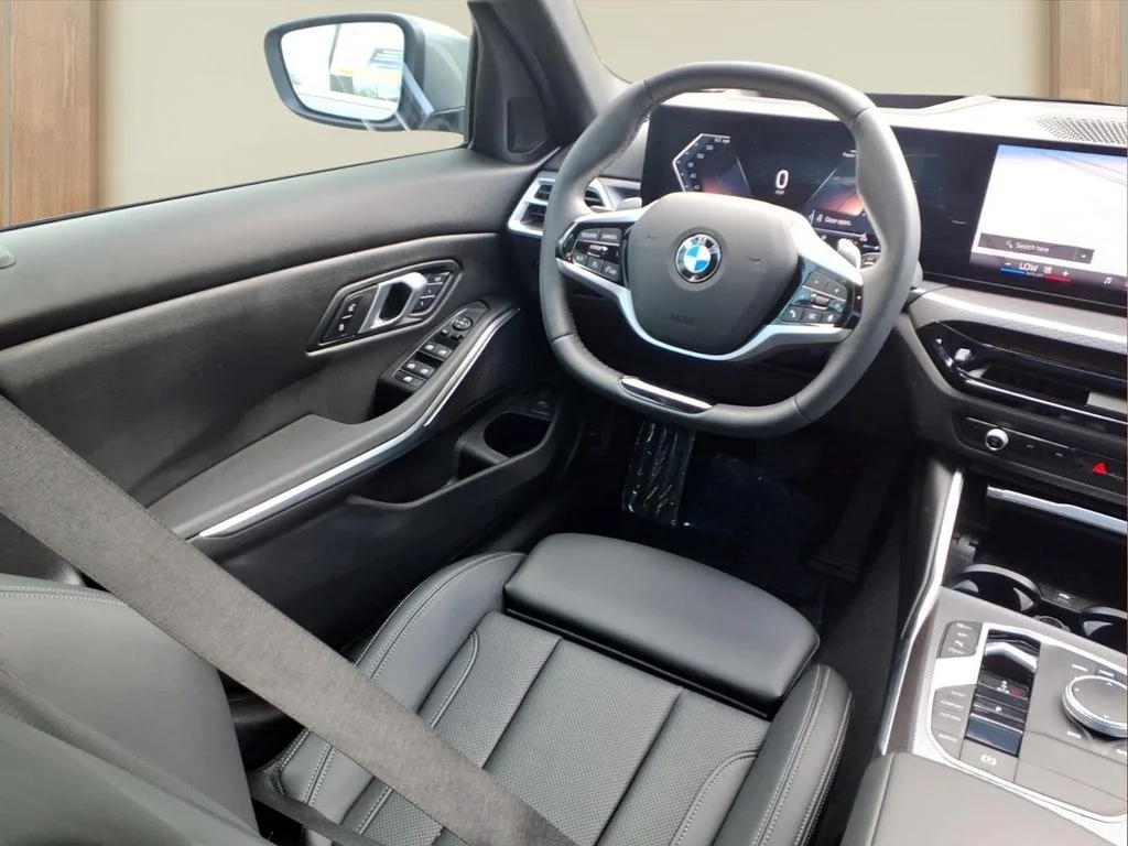 Used 2025 Gray BMW 330i image 23