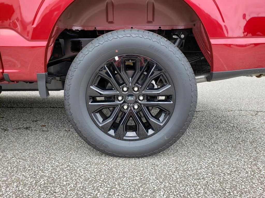 New 2026 Ruby Red Metallic Tinted Clearcoat Ford XLT image 10