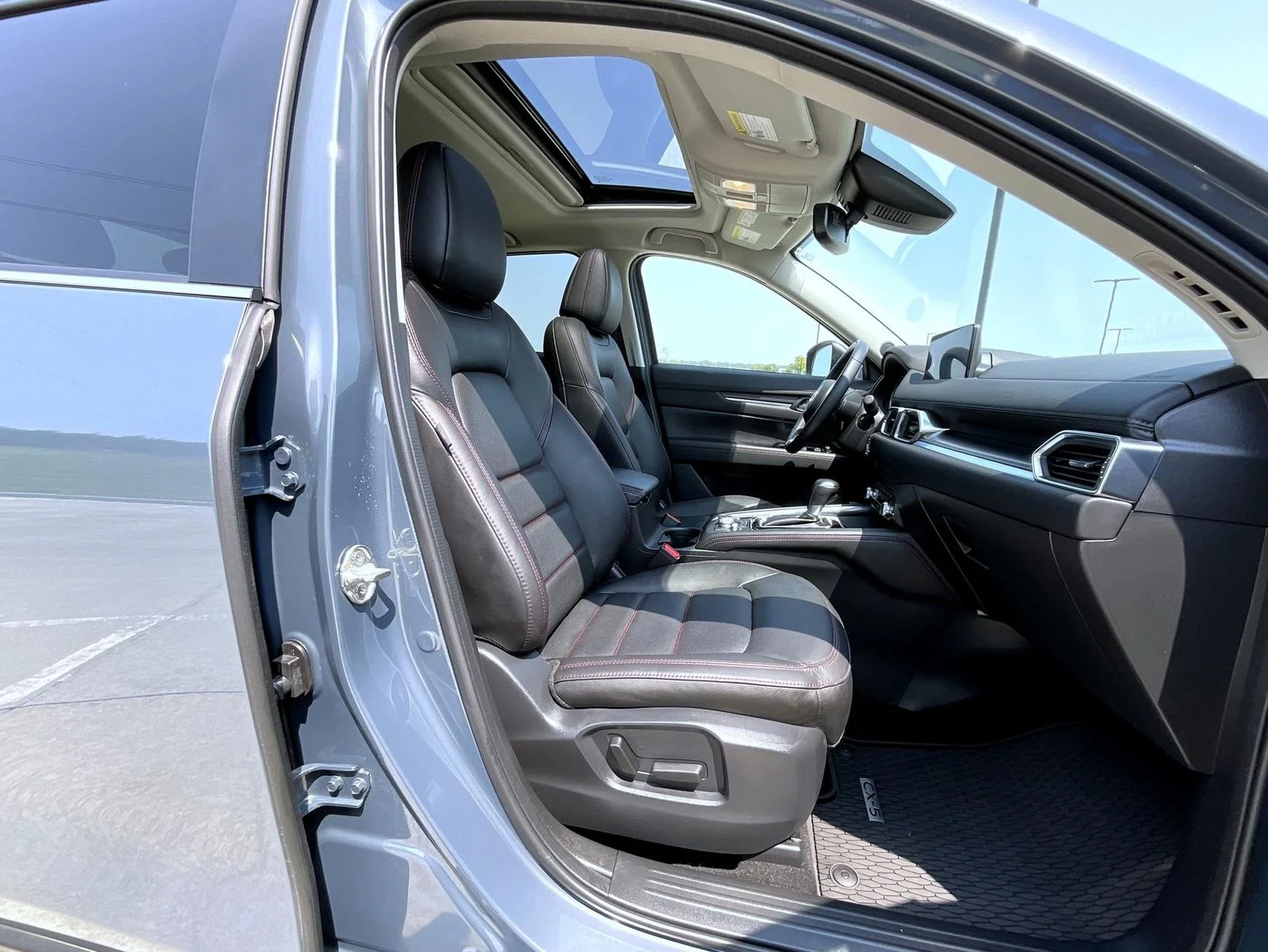 Used 2025 Gray Mazda 2.5 S Carbon Edition image 16