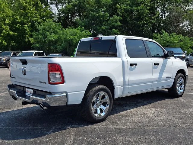 Used 2023 White Ram Big Horn/Lone Star image 2