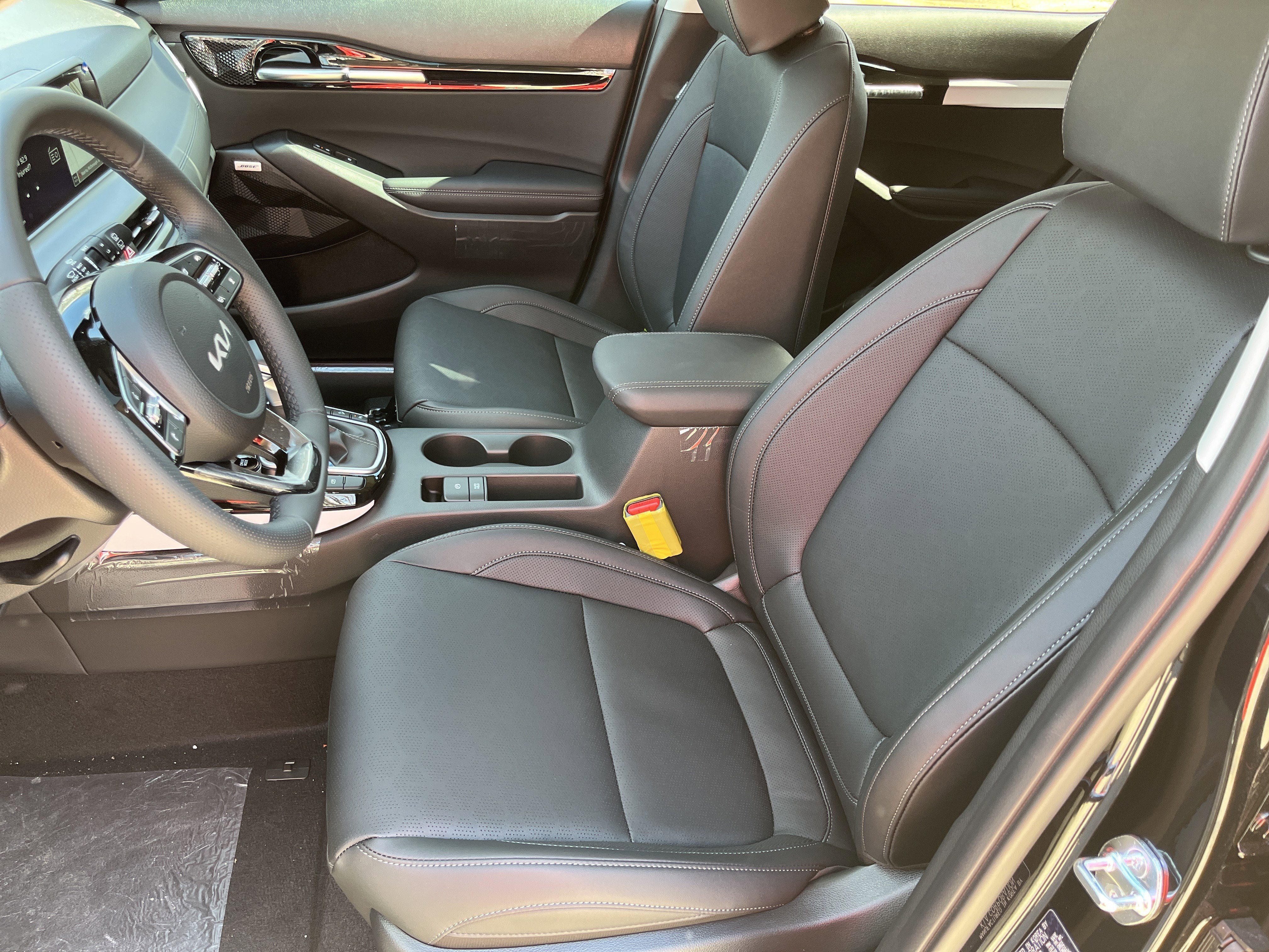 New 2026 Fusion Black Kia SX image 17