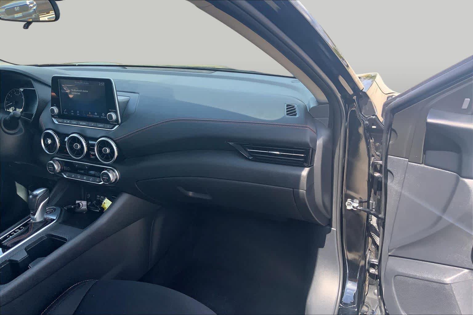 Used 2025 Super Black Nissan SR image 18
