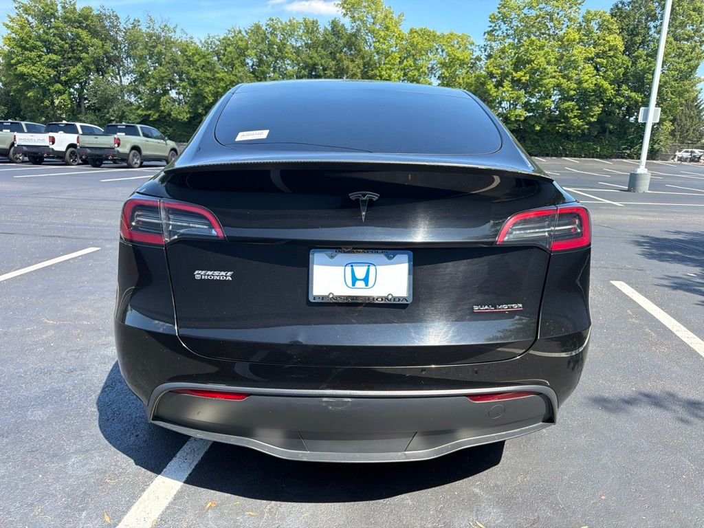 Used 2023  Tesla Performance image 4