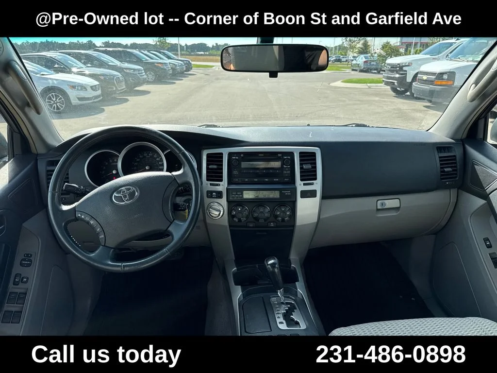 Used 2008 Black Toyota SR5 image 17