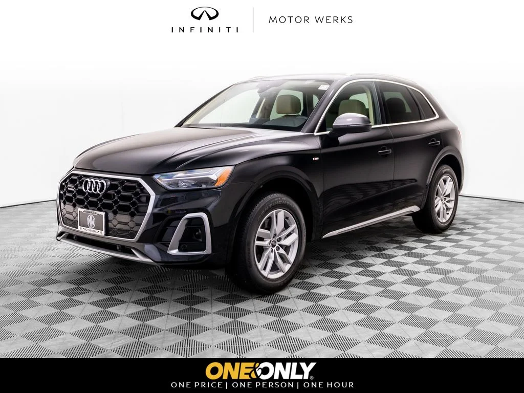 2023 Audi Q5 45 Premium's photo