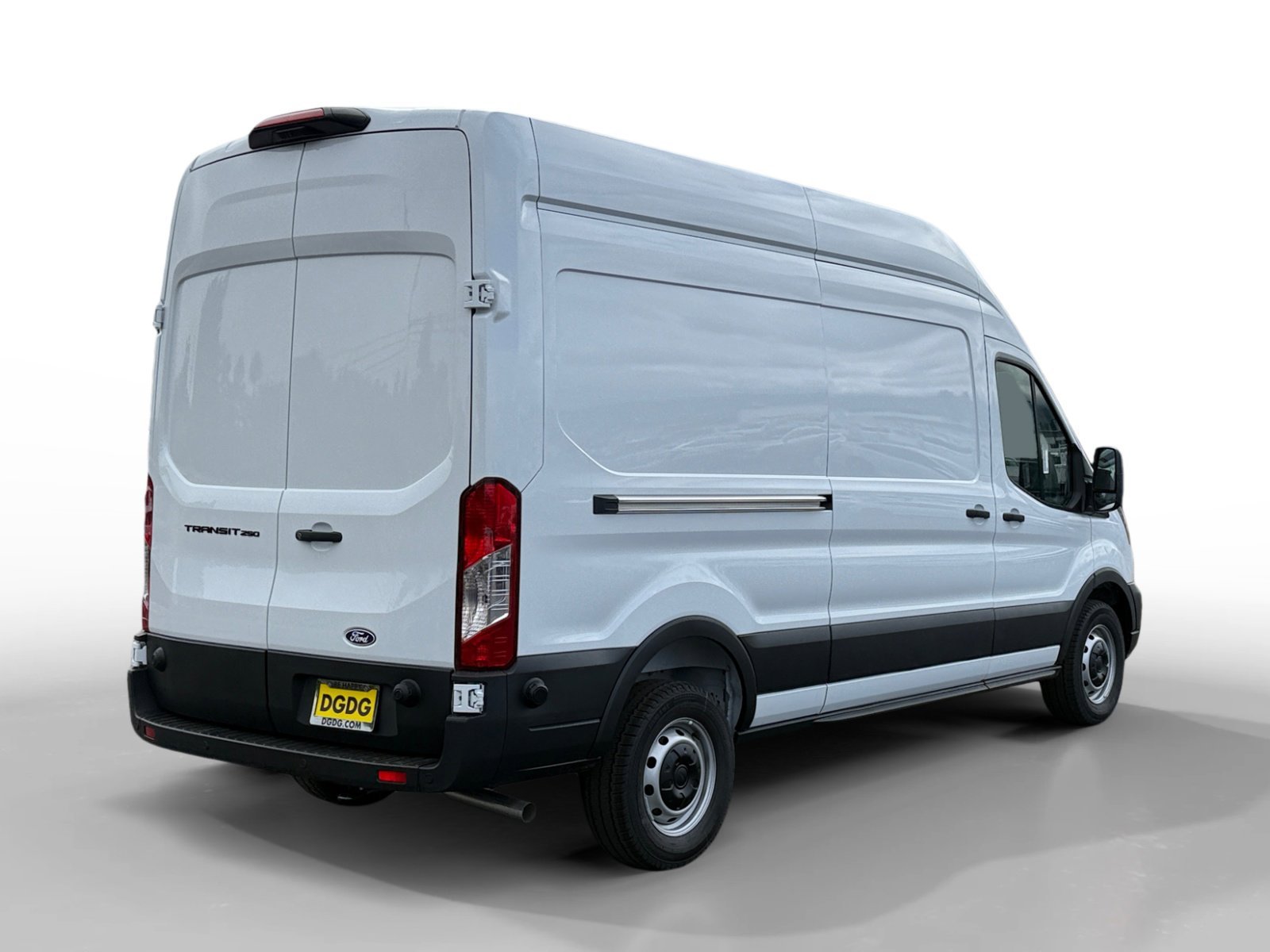 New 2026 Oxford White Ford Cargo Van image 5