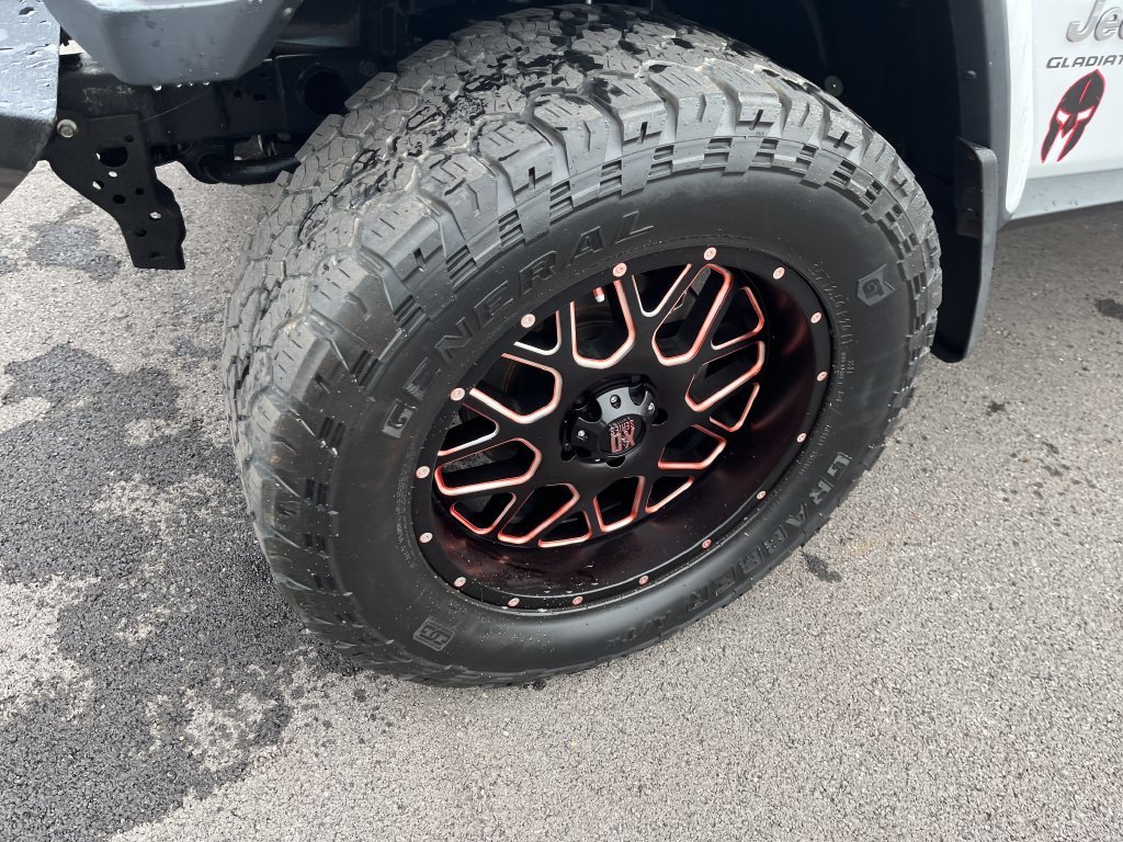 Used 2020 White Jeep Overland image 9