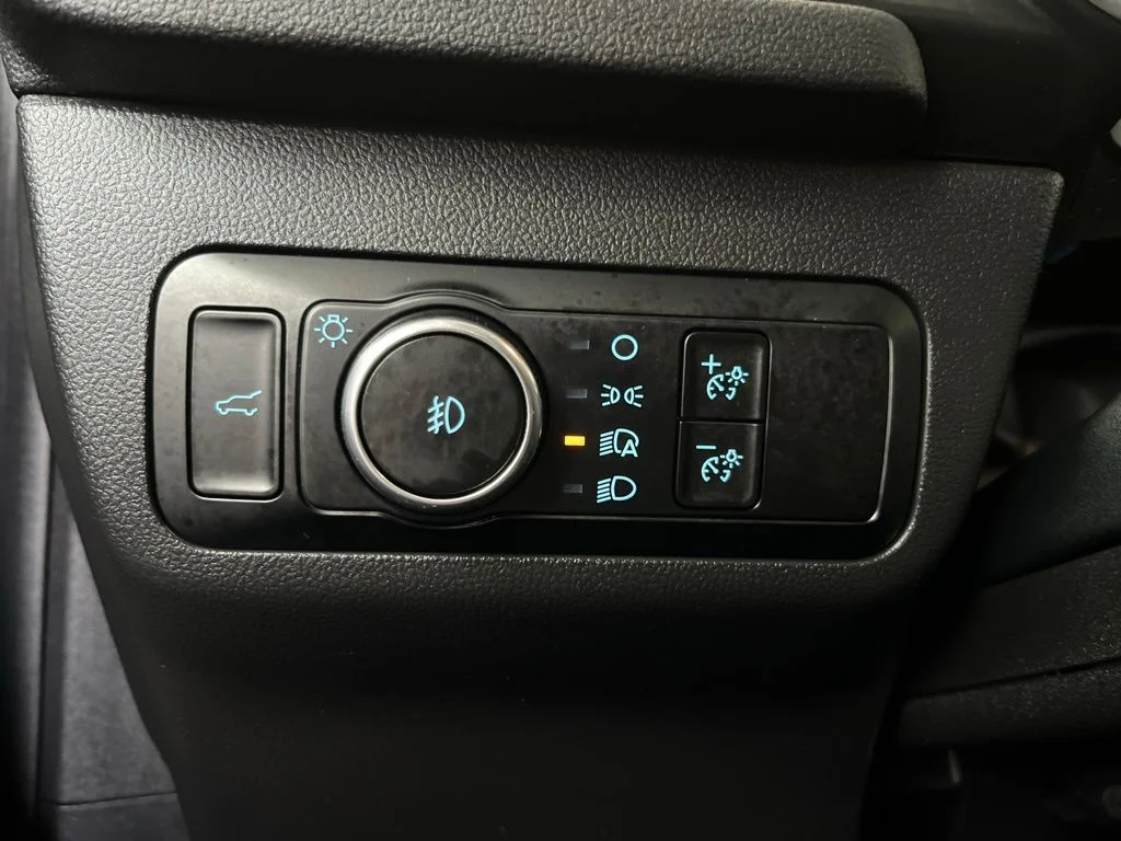 Used 2024 Black Ford Platinum image 13