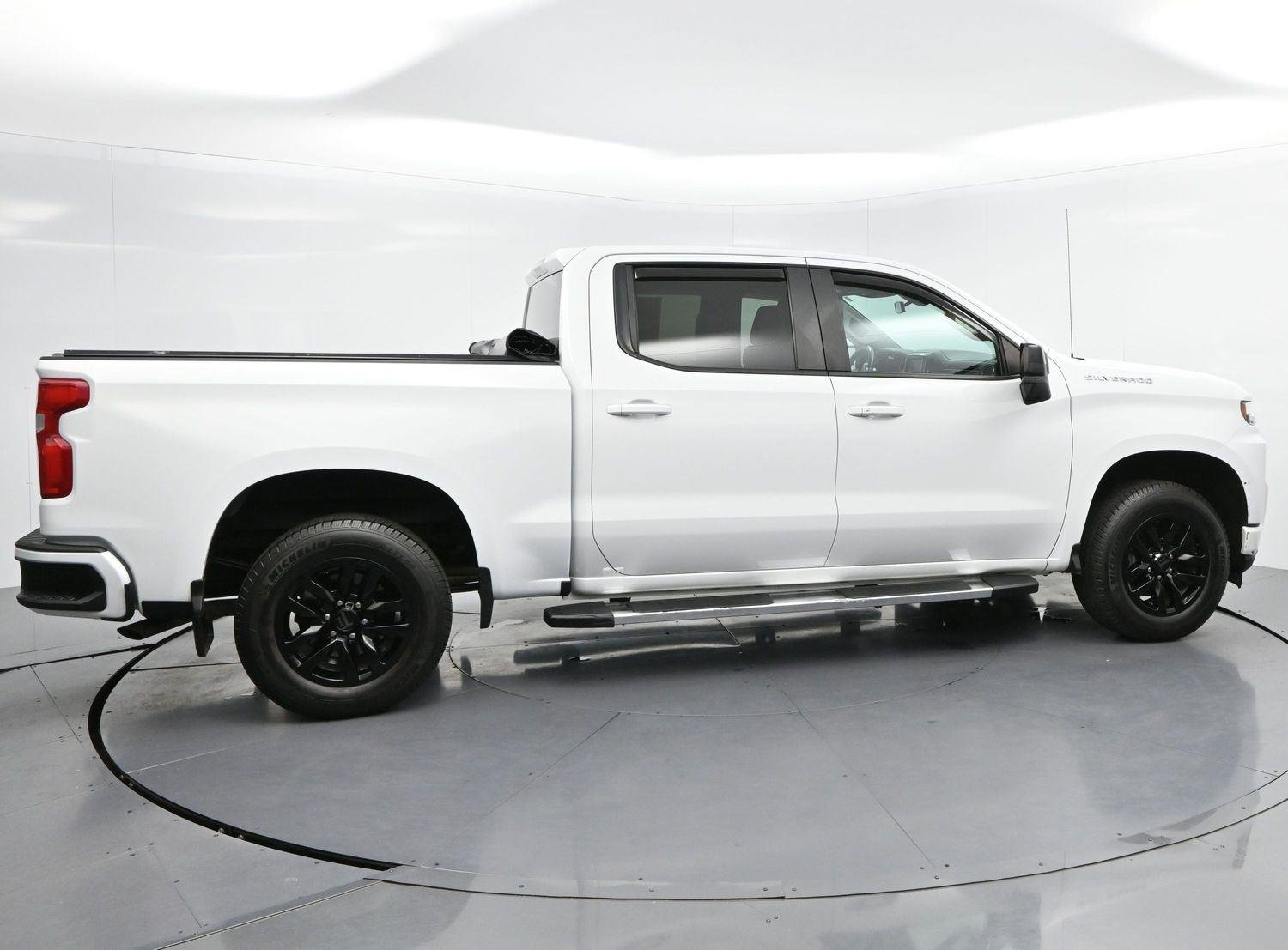Used 2020 Summit White Chevrolet RST image 8