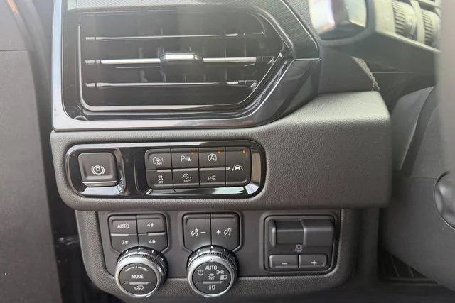 New 2026 Onyx Black GMC AT4 image 21