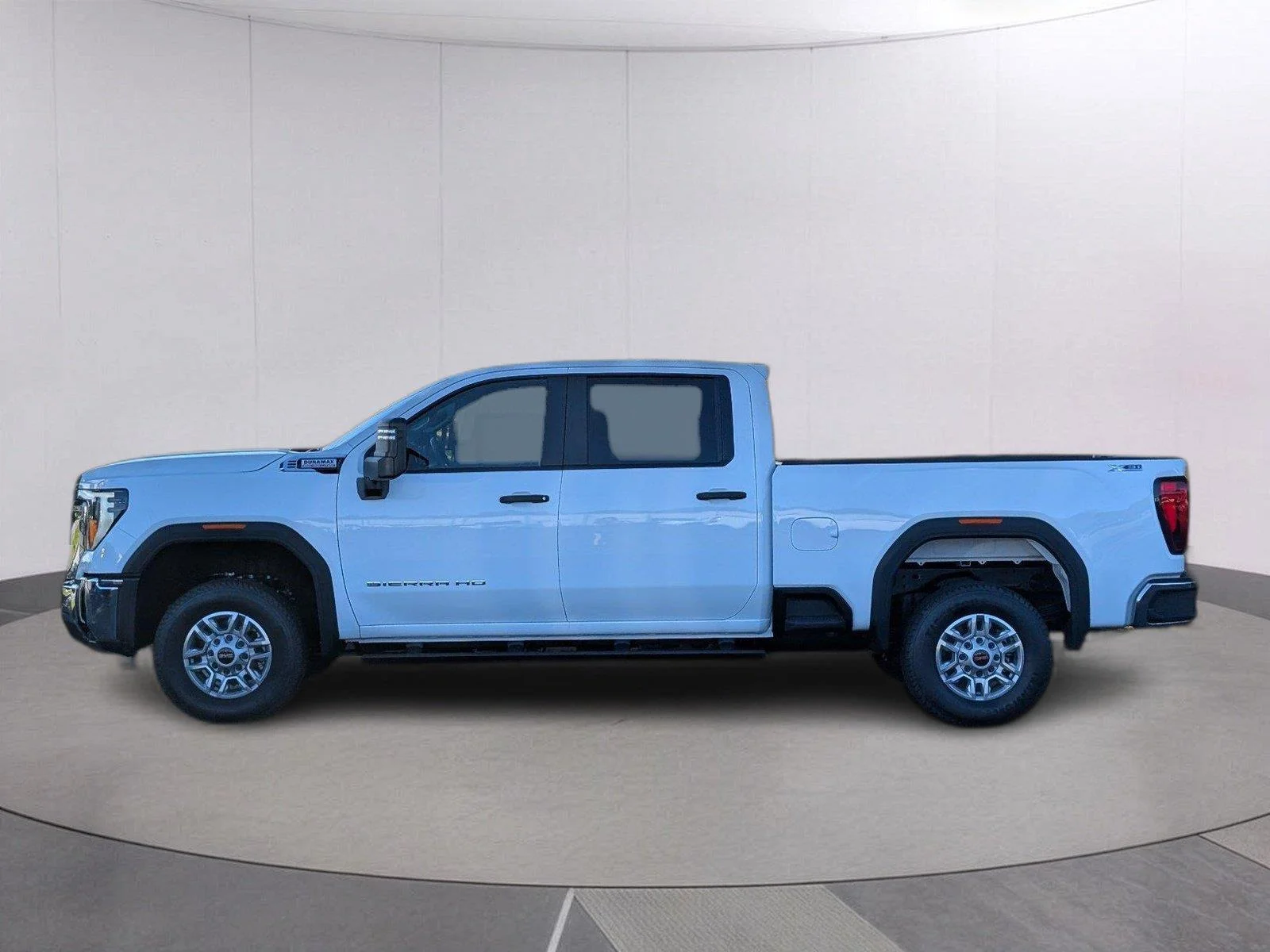 New 2026 Summit White GMC Pro image 2
