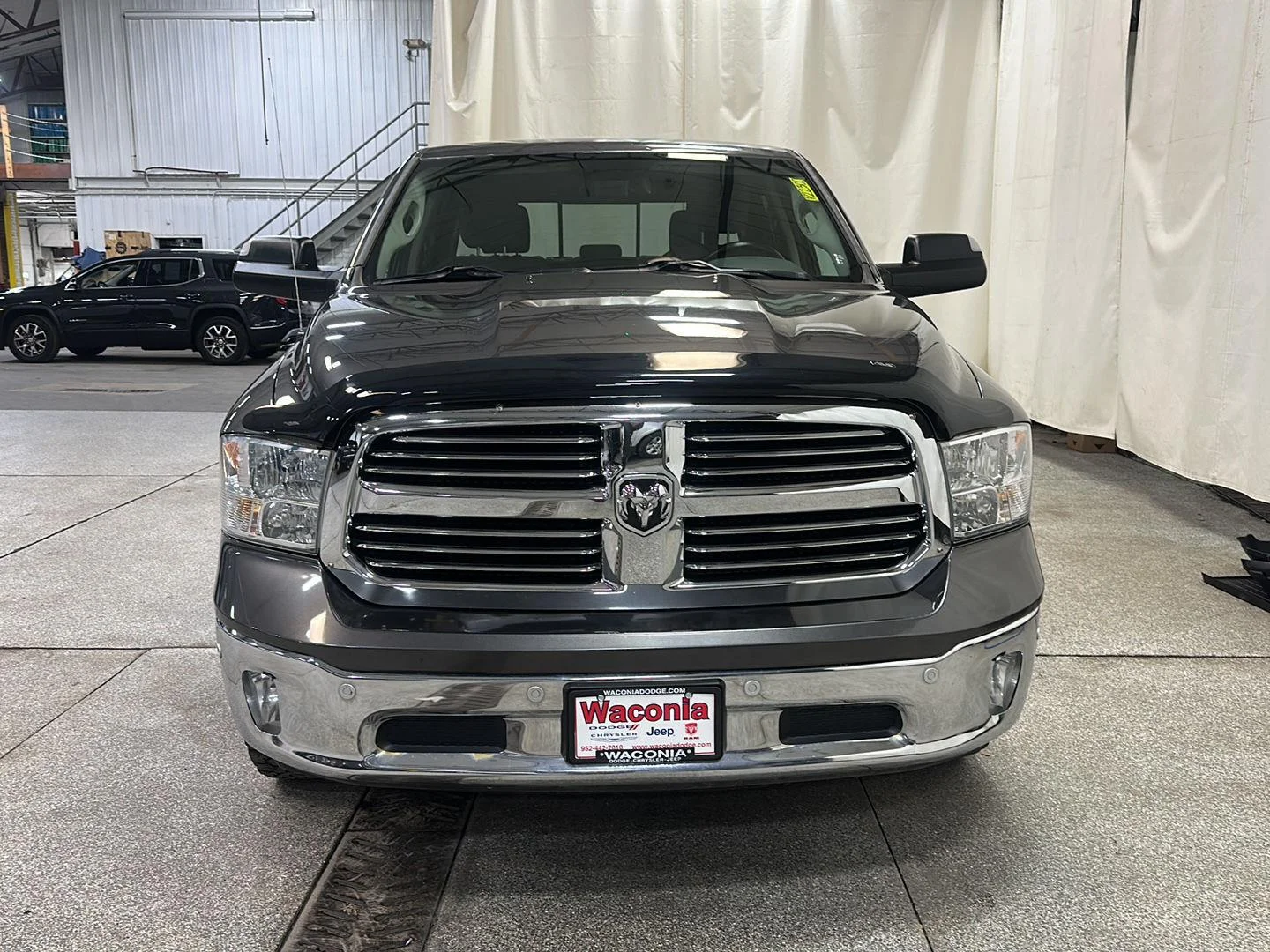 Used 2016 Granite Crystal Metallic Clearcoat Ram Big Horn image 9