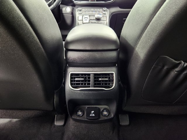 2023 Hyundai Santa Fe Limited HEV - Photo 19