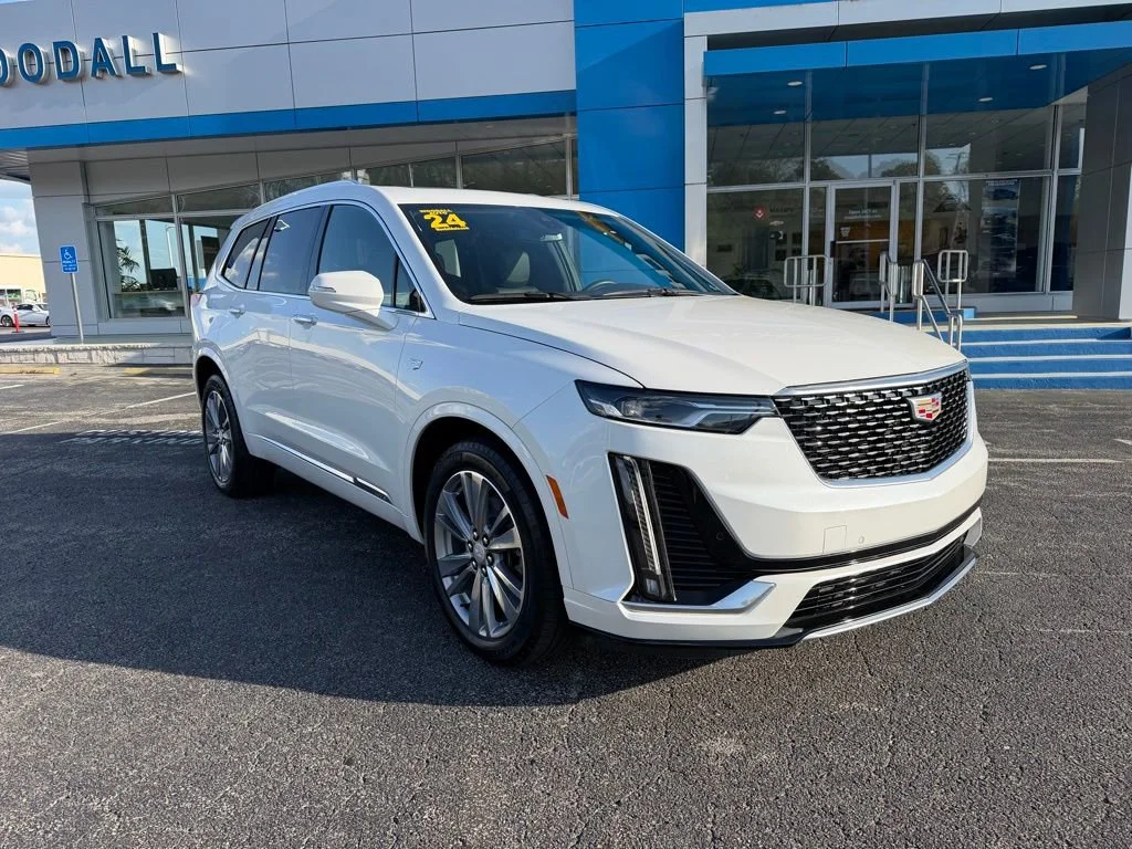 2024 Cadillac XT6 Premium Luxury Auto 4WD's photo