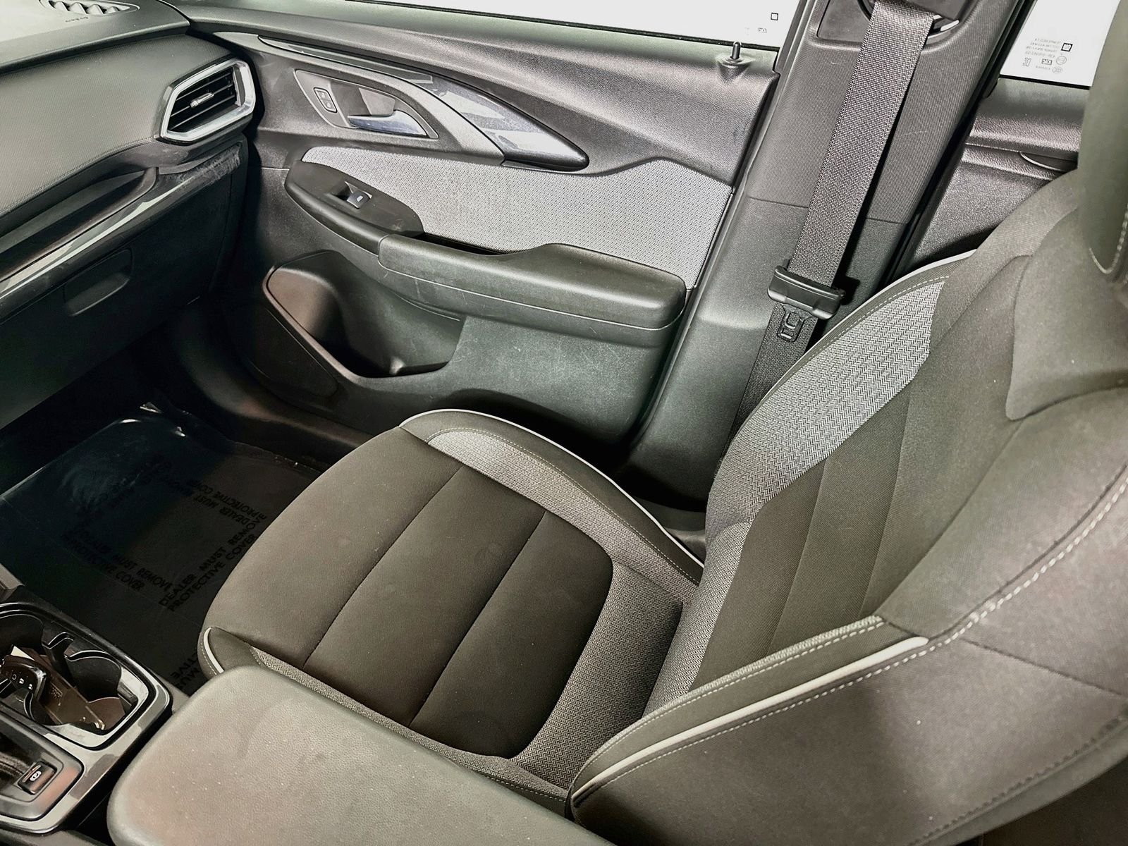 Used 2023 Summit White Chevrolet LT image 24