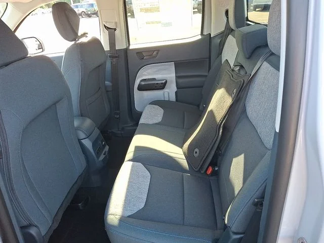 New 2025 Space White Metallic Ford XLT image 6