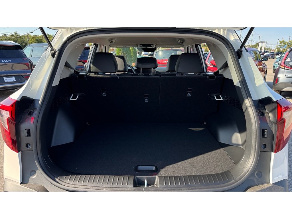 2026 Kia Seltos S photo 4