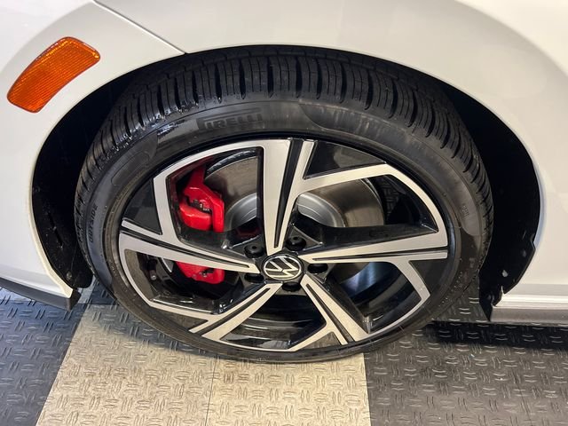 New 2026 White Volkswagen 2.0T SE image 8