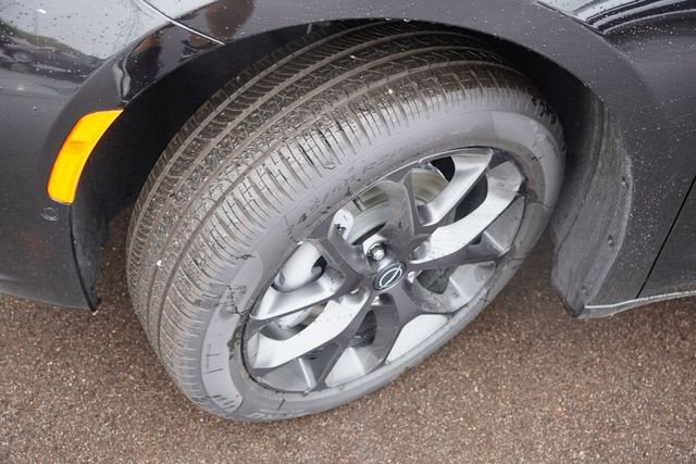 2026 Chrysler Pacifica Limited - Photo 9