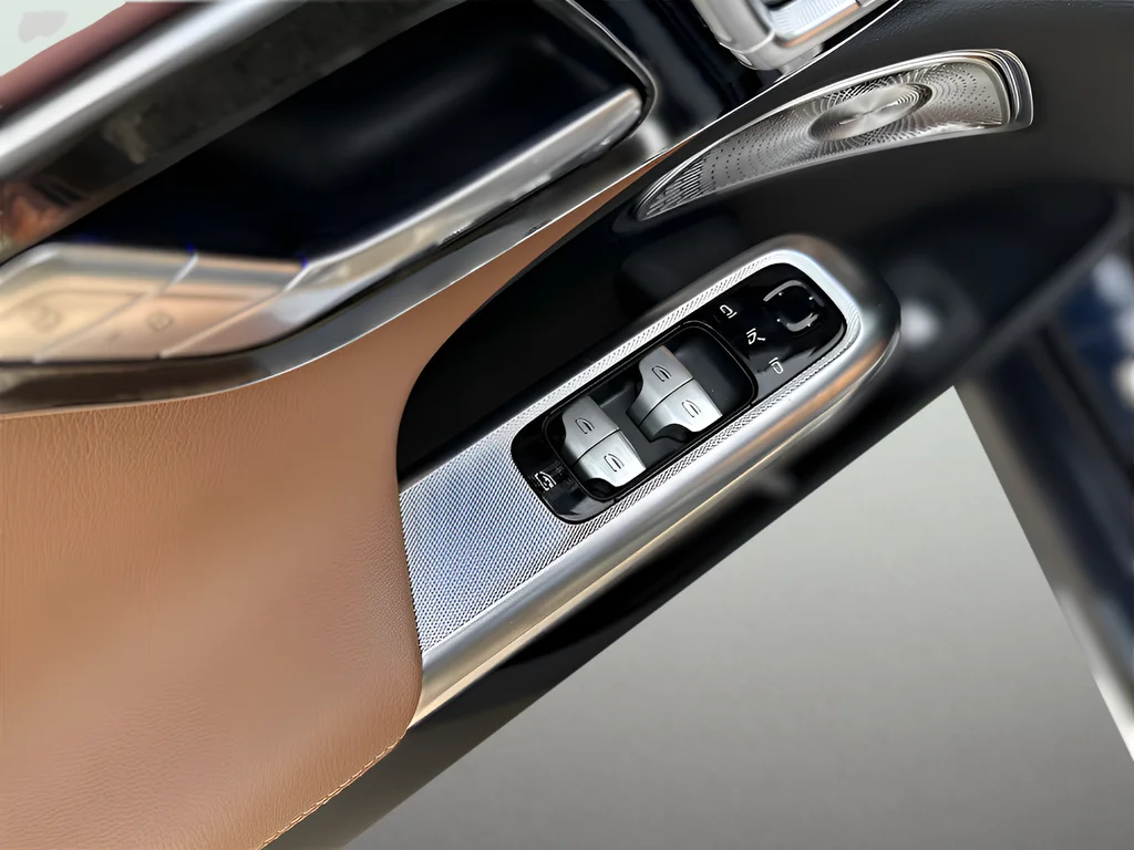 2026 Mercedes-Benz E-Class E350 - Photo 13