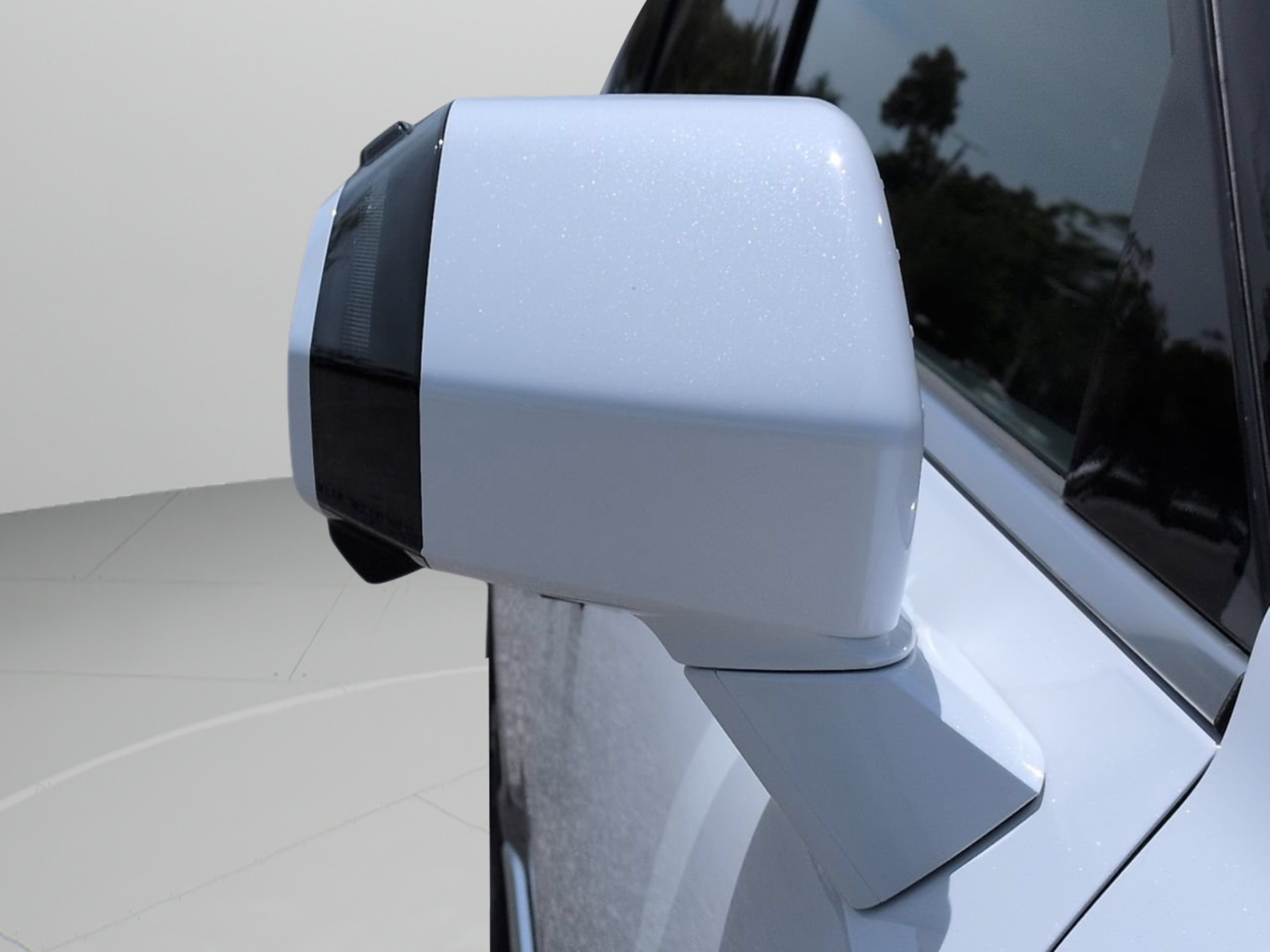 New 2027 Glacial White Pearl Kia SX image 14