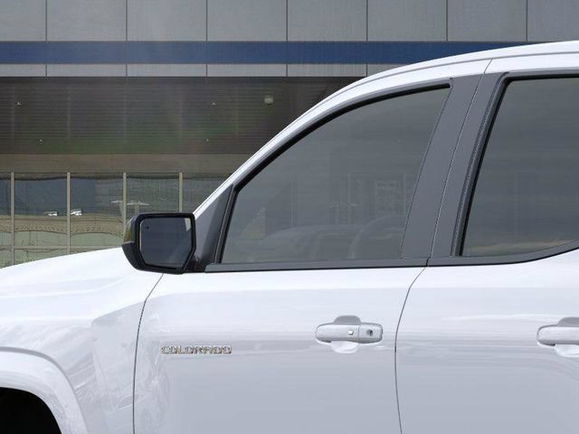 New 2026 Summit White Chevrolet Z71 image 12