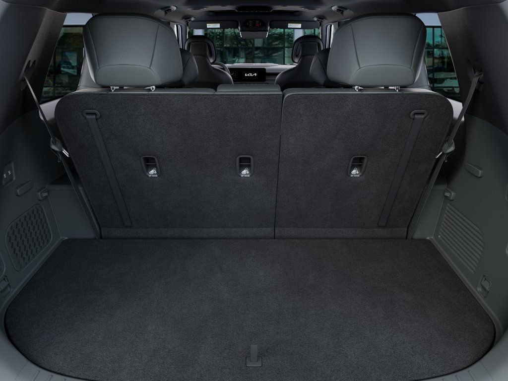 New 2027 Black Kia X-Line SX image 19