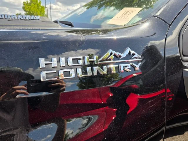 Used 2025 Black Chevrolet High Country image 6